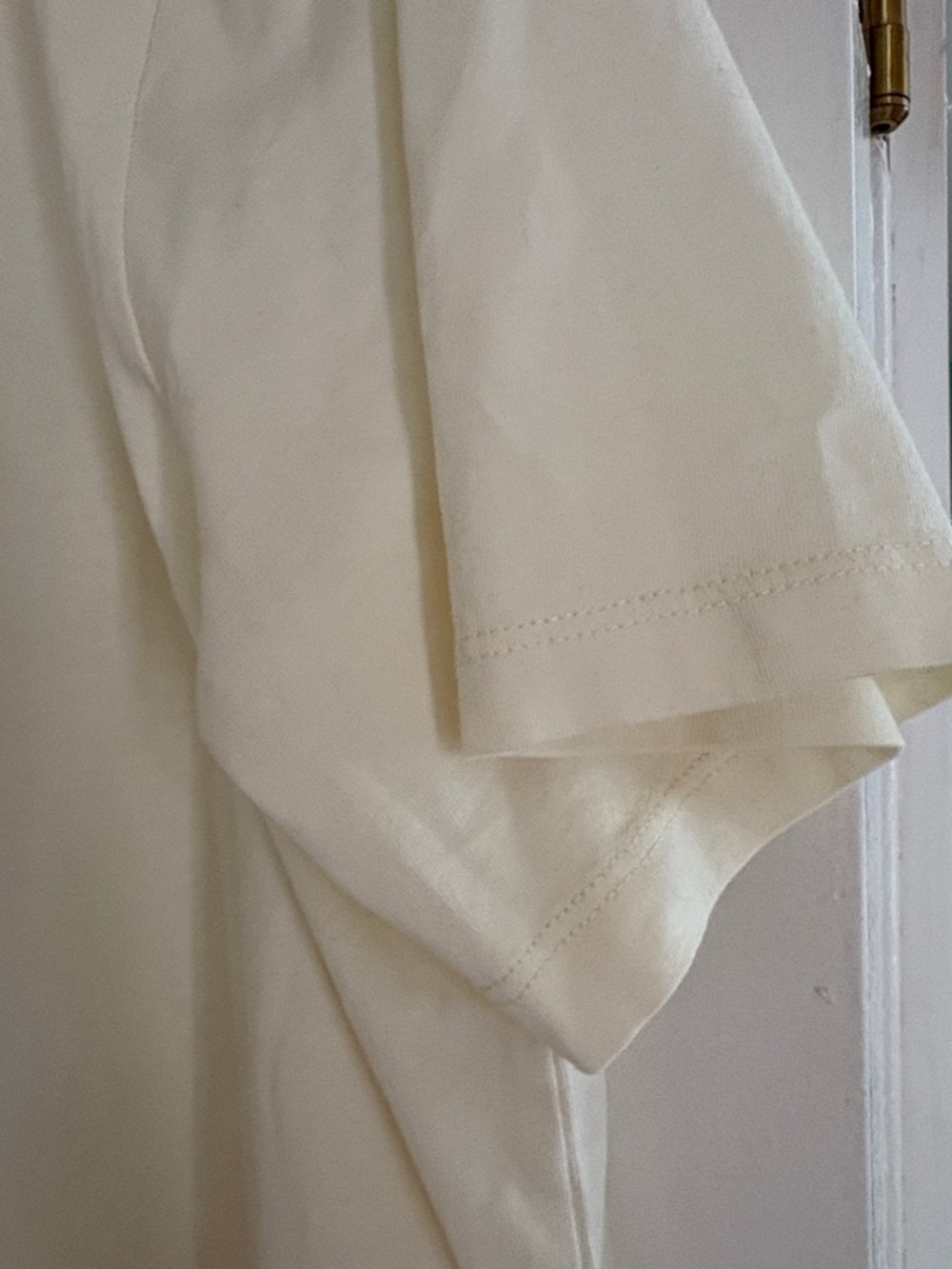 KULE Cream The Modern Short Tee - Picture 8 of 9